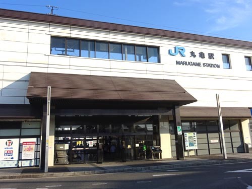 ３５丸亀駅