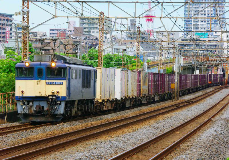 3075ㇾ　EF64-1000　1019号機　原色　平塚　大磯　東海道線　貨物列車　撮影地　