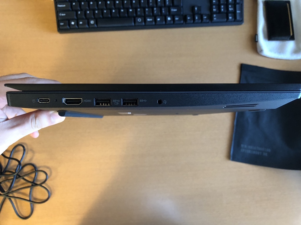 ThinkPad E585の分解とSSD＆メモリ増設とOSクリーンインストール 