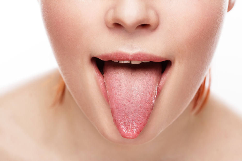 女性の舌